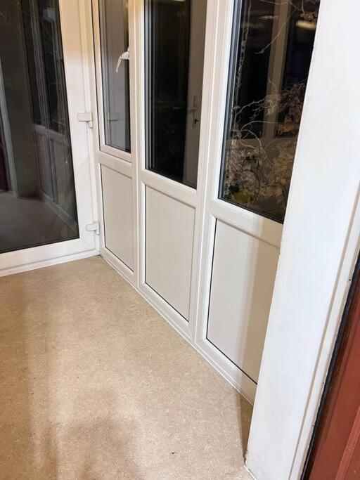 Spacious 3 Bed Flat - Beach Nearby - No Pets Southend-on-Sea Luaran gambar